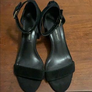 Nine West Frostbite suede block heel sandals 7M